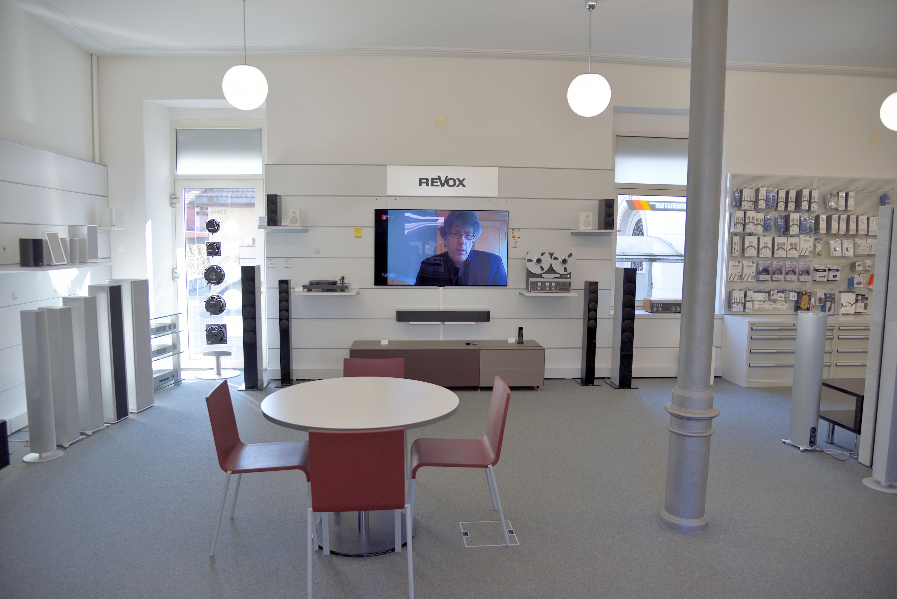 Bilder Maurer Radio Television AG