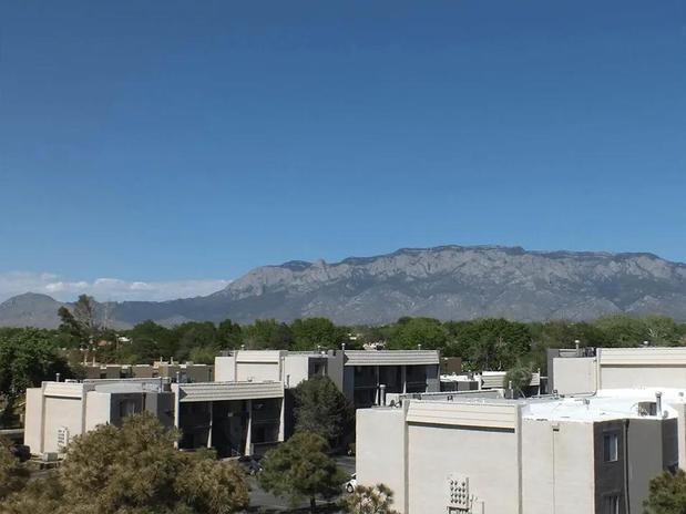 Images Wyoming Place Apartments