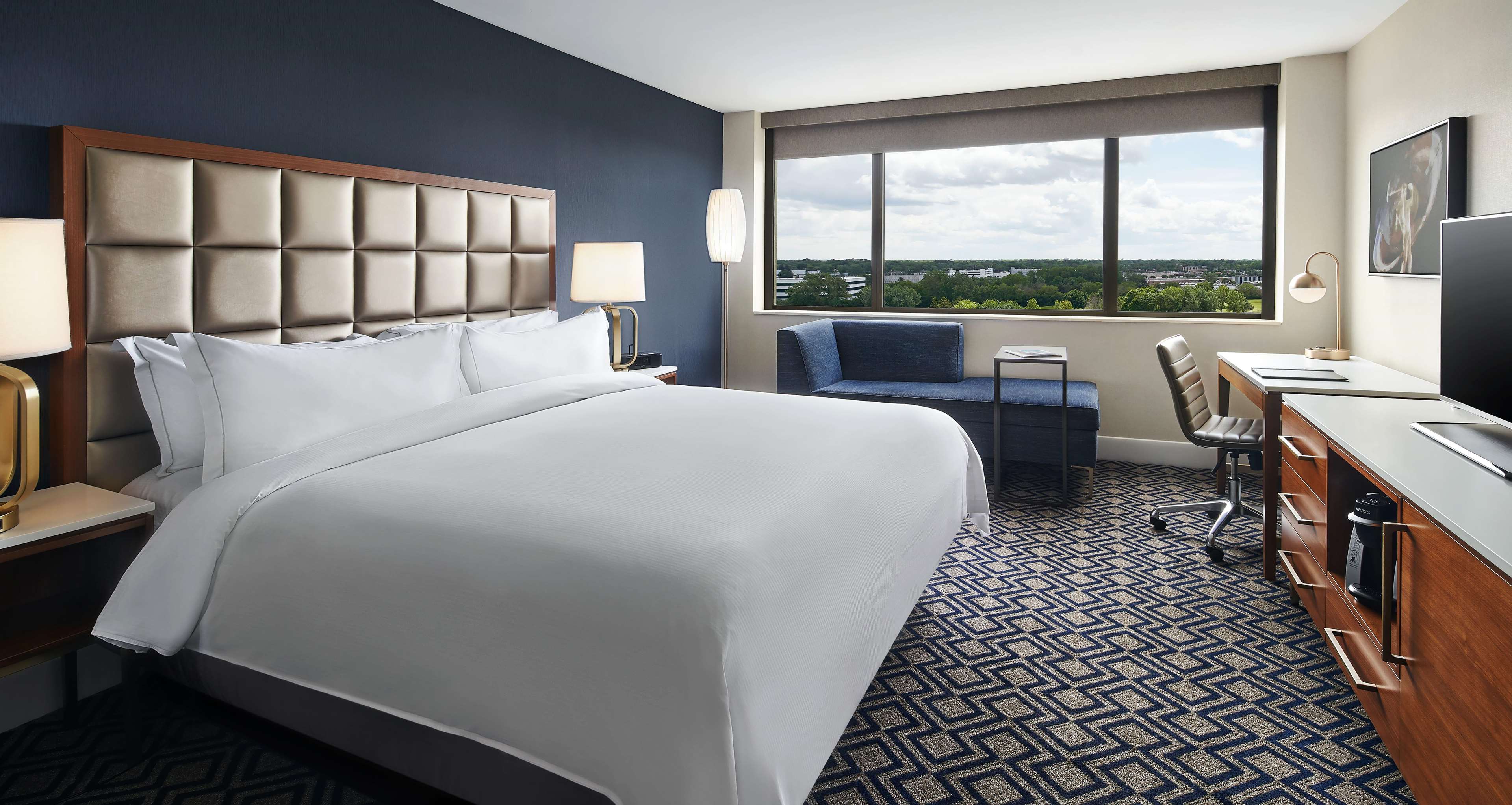 Guest room