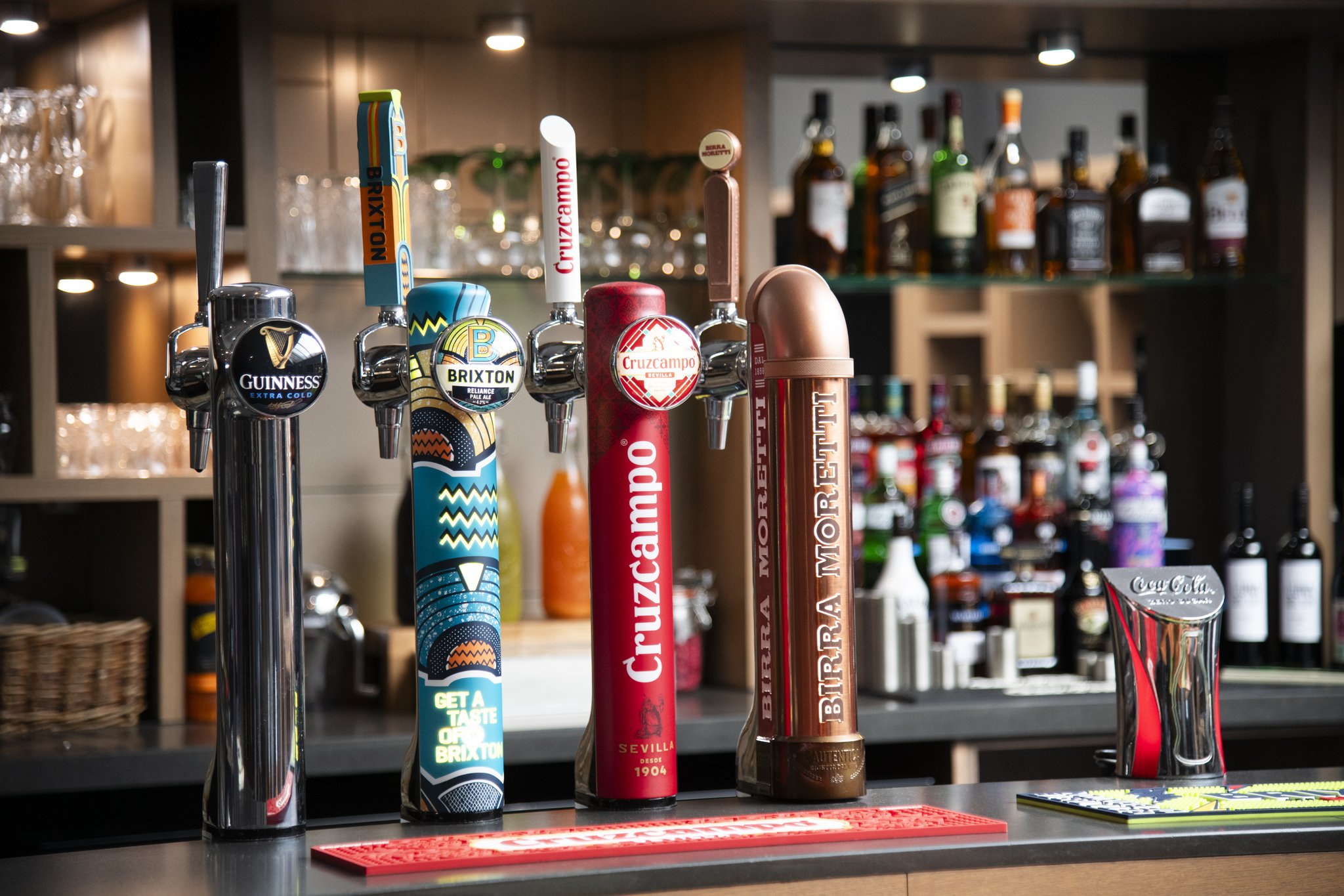 Images Holiday Inn Express Edinburgh Airport by IHG