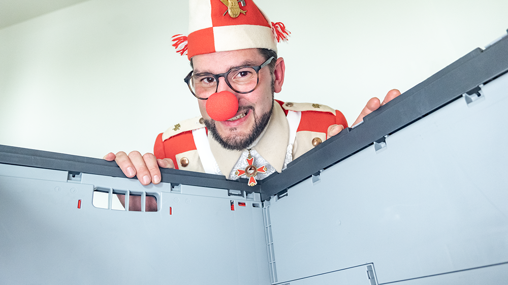 MOBOX GmbH, Wankelstraße 14-16 in Köln