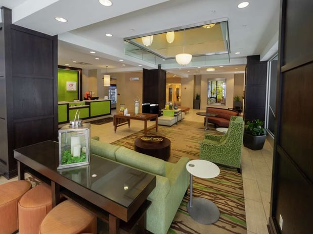 Images Hilton Garden Inn Buffalo Downtown