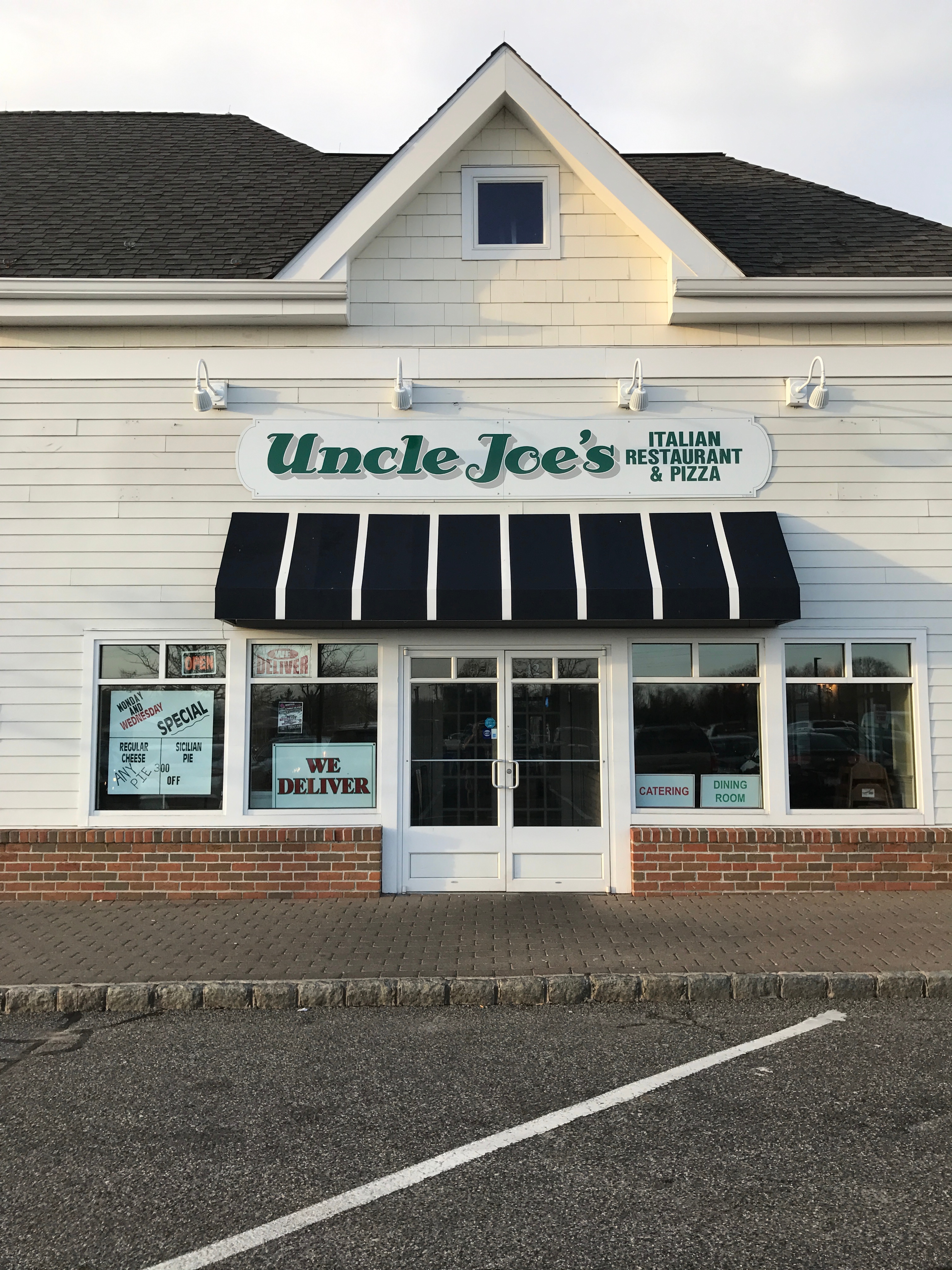 Uncle Joe's Pizza & Restaurant