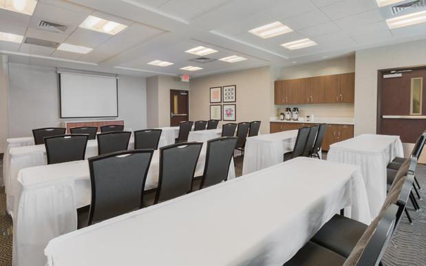 Images Holiday Inn Express & Suites Eugene Downtown - University by IHG