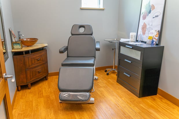 Images Quintessa Aesthetic Center (Mequon)