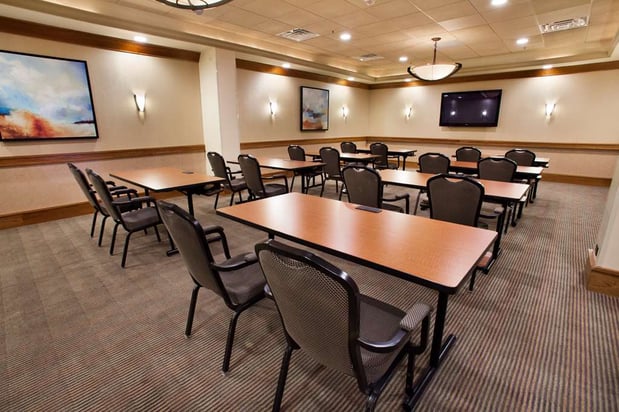 Images Hilton Chicago/Oak Brook Suites