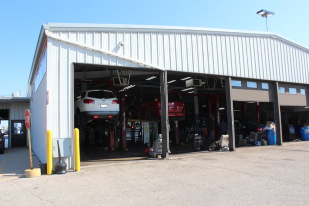 Images Russ Darrow Mitsubishi Service Center