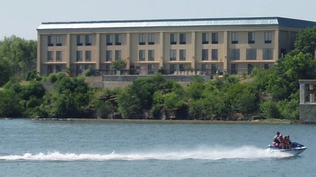 Images Hidden Falls Inn at Lake Marble Falls