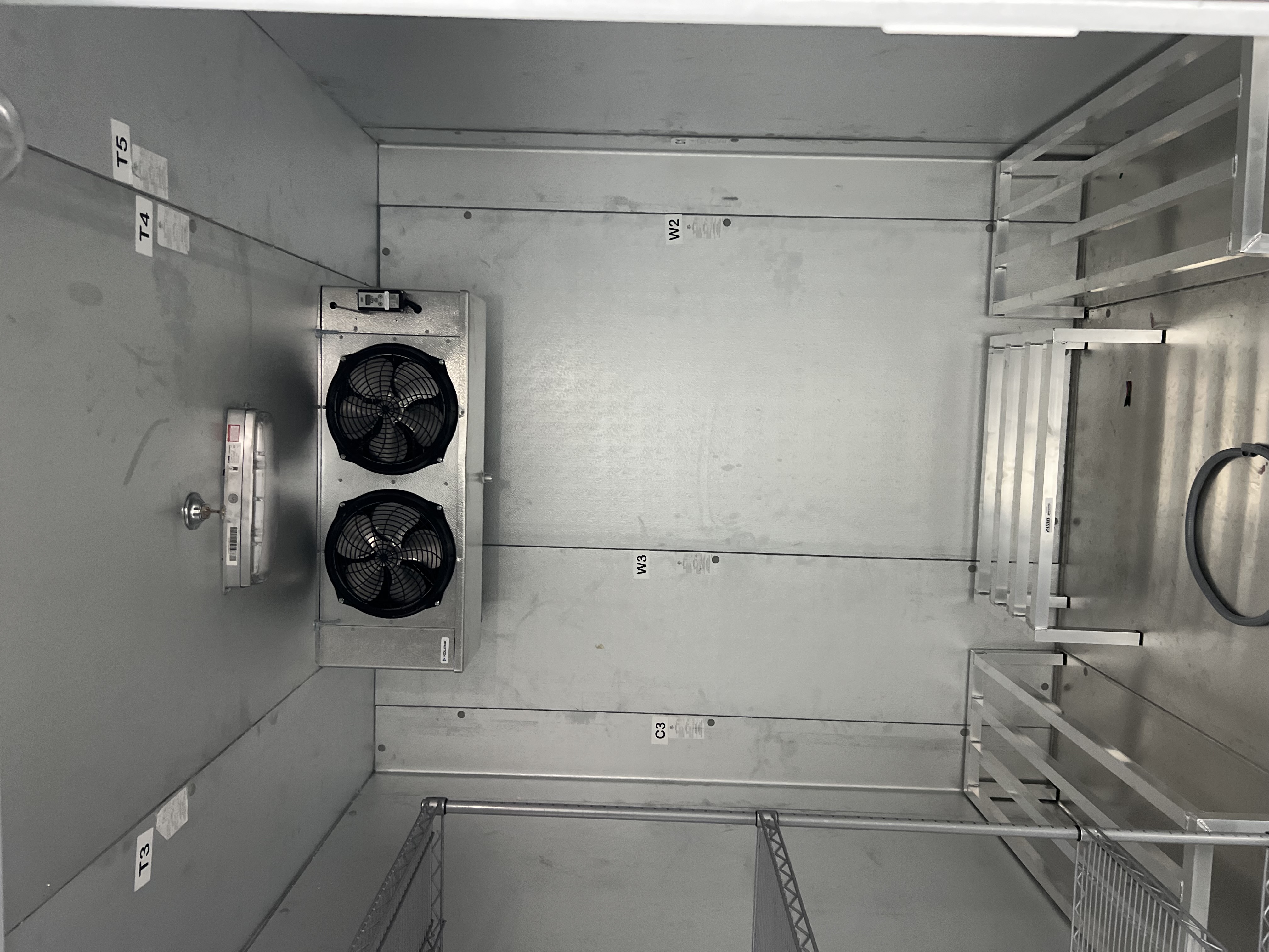 Installation of Walk-in freezer box and evaporator
