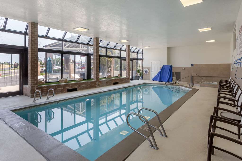 Best Western Plus CottonTree Inn