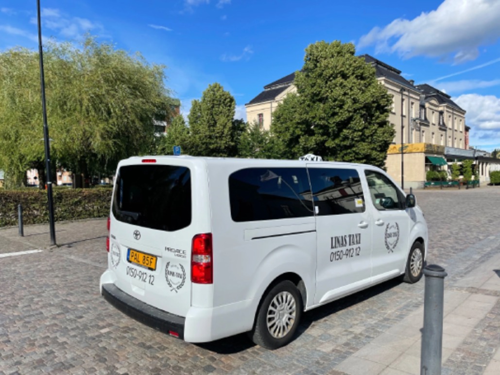 Images Linas Taxi Katrineholm
