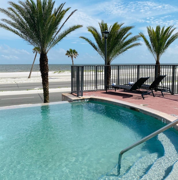 Images Holiday Inn Express Gulfport Beach by IHG
