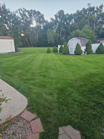 Images Battles Landscaping & Lawn Service