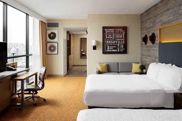 Images Holiday Inn & Suites Nashville Downtown - Broadway by IHG