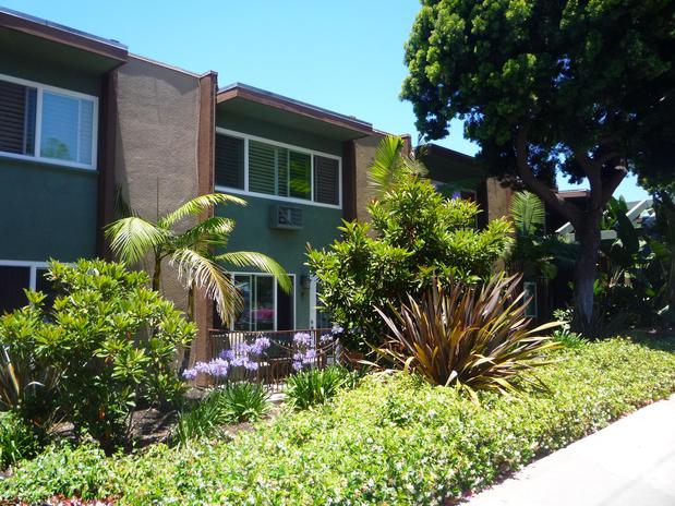 Images Utopia Property Management | Glendale, CA