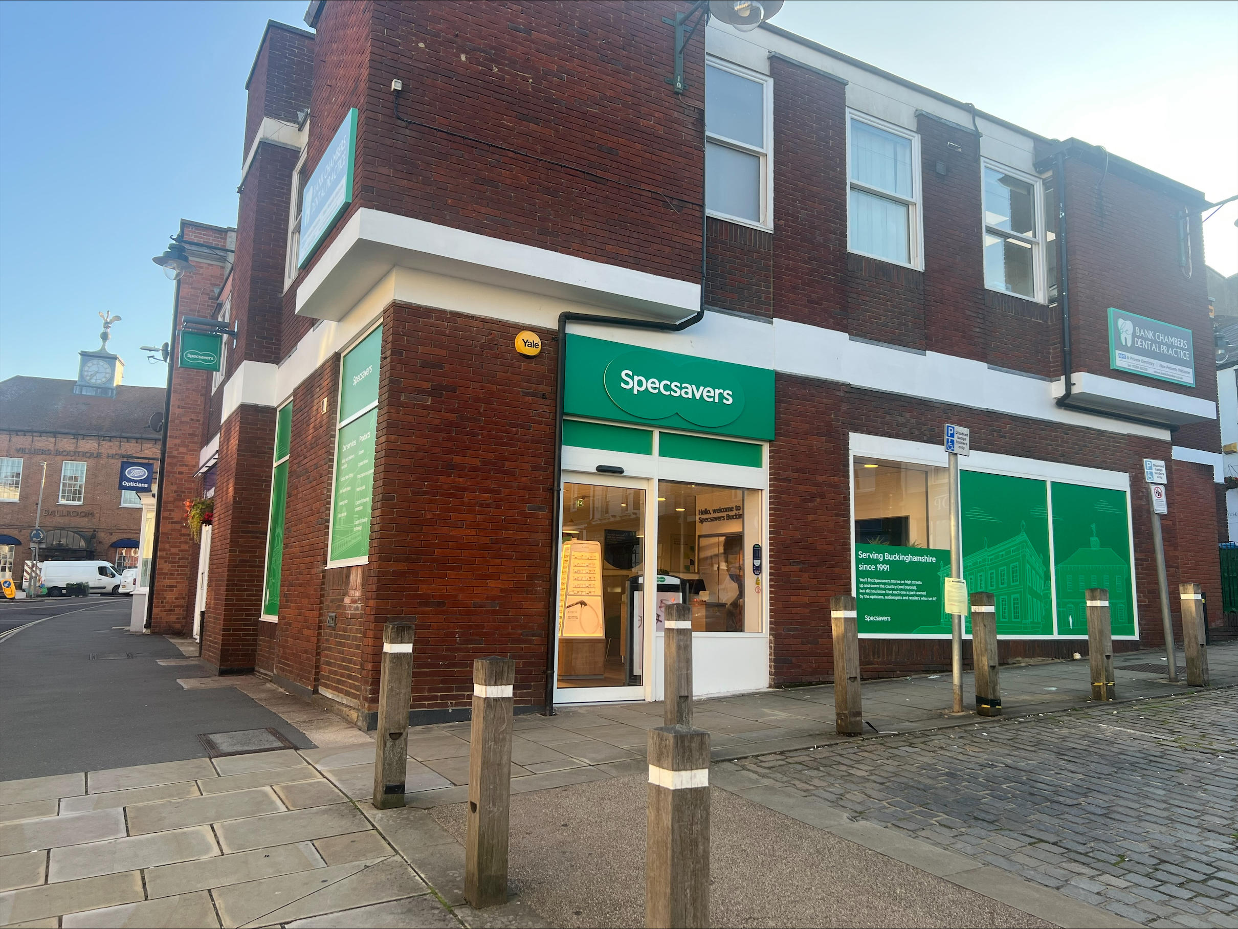 Specsavers Buckingham Specsavers Opticians and Audiologists - Buckingham Buckingham 01280 733081