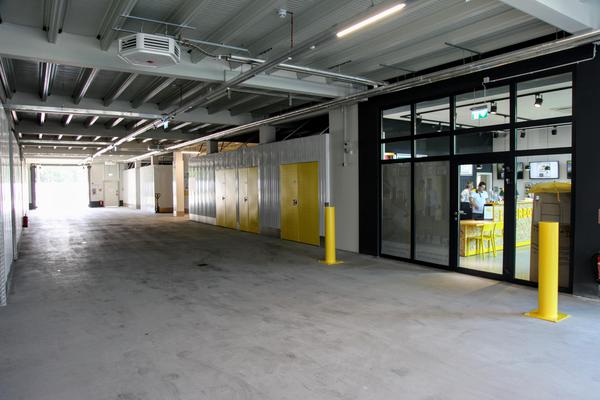Drive In Area am Standort Berlin Spandau