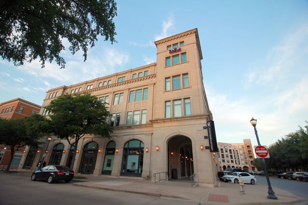 Images Modera Frisco Square