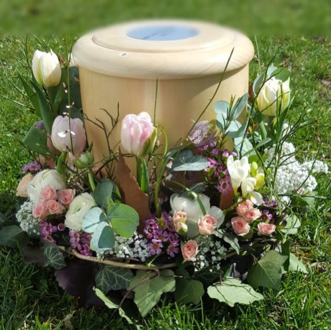 Bluemehüüsli, Endingerstrasse 11 in Würenlingen