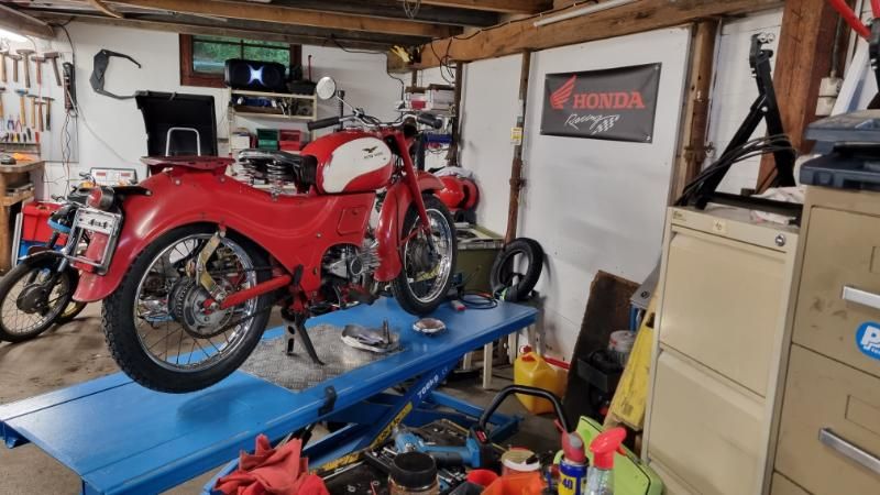 Bilder Garage Laubscher Moto&Cars