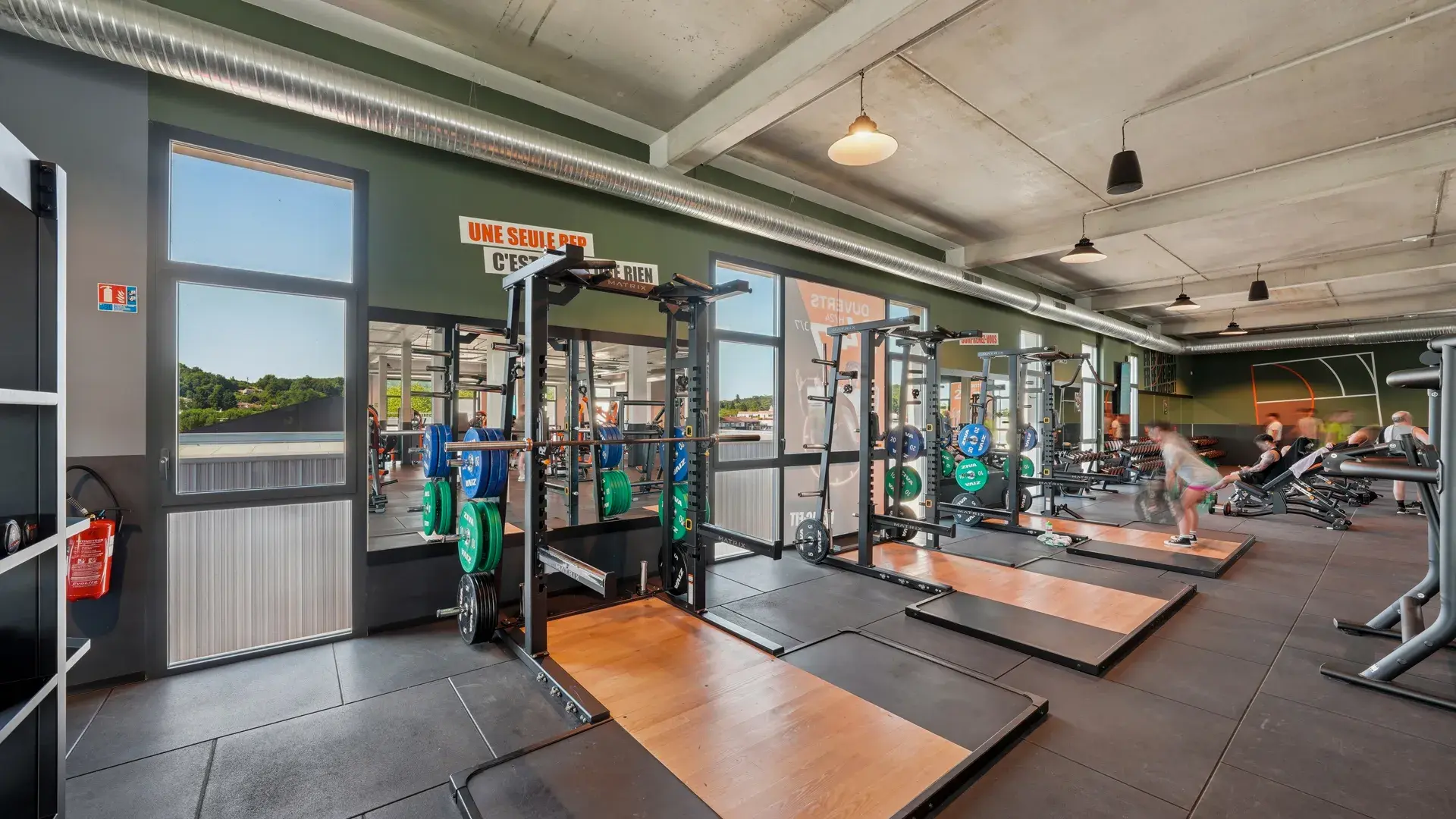 Images Basic-Fit 24/7