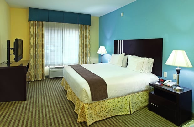Images Holiday Inn Express & Suites Carthage by IHG