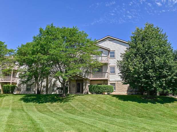 Images Reserve at Eagle Ridge Apartment Homes