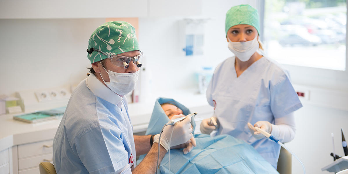 Dr. med. dent. Stefan Schragl, Schwarzottstraße 2a in Neunkirchen