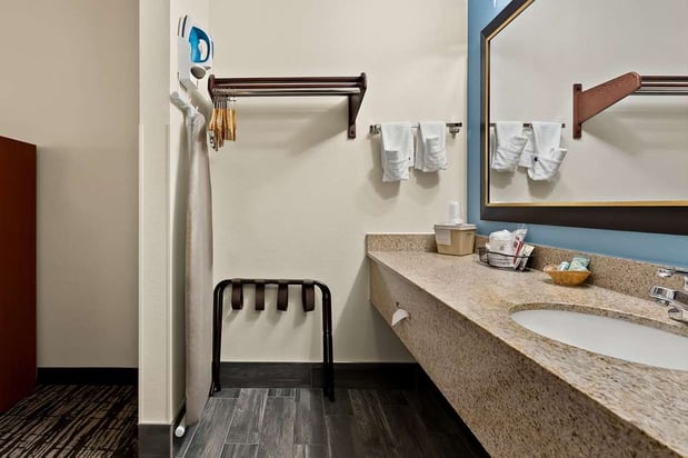 Images Best Western Greenville Inn