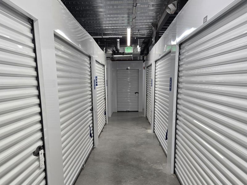 Images Extra Space Storage