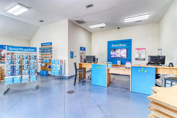 Images SmartStop Self Storage