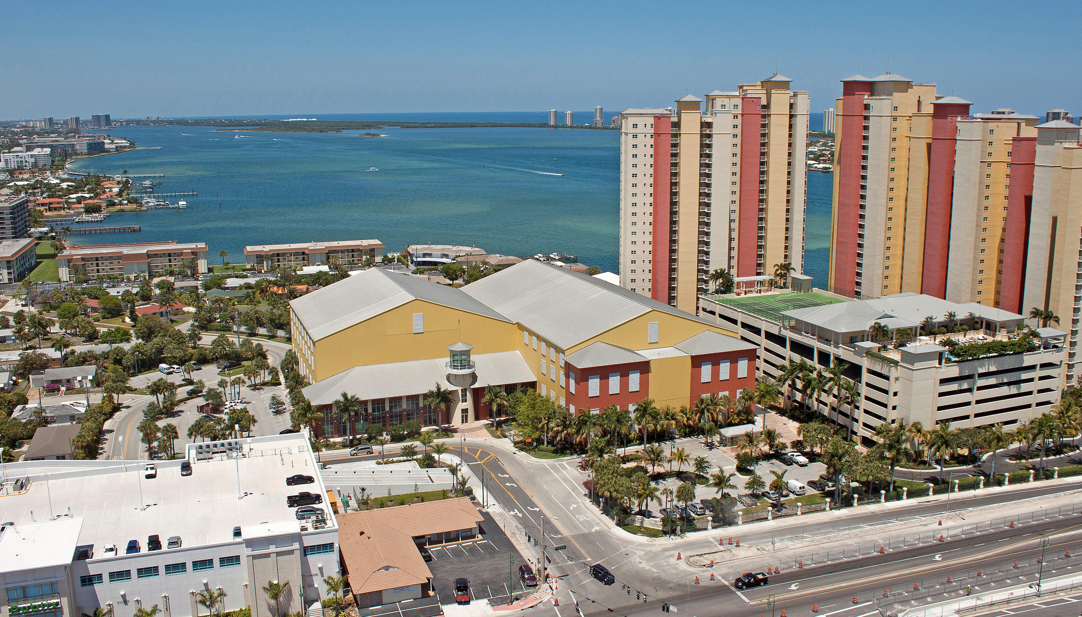 Loggerhead Marina Riviera Beach 2620 Lake Shore Drive West Palm Beach Fl Boat Docks Mapquest