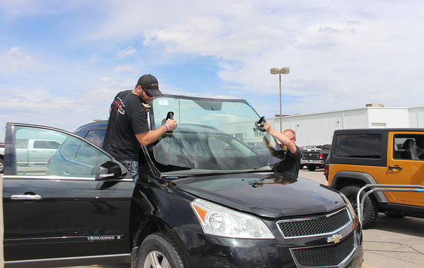 Images Auto Glass Pro LLC