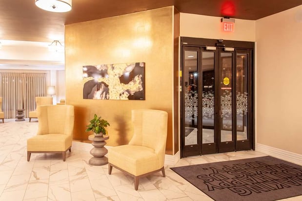 Images Hampton Inn & Suites Jackson Downtown-Coliseum