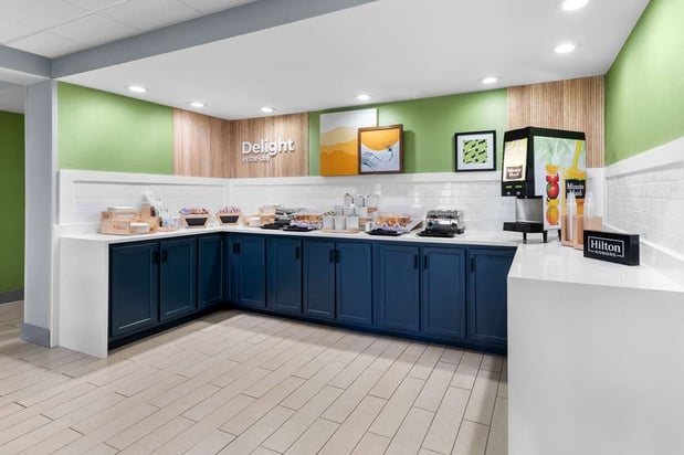 Images Spark by Hilton Calhoun