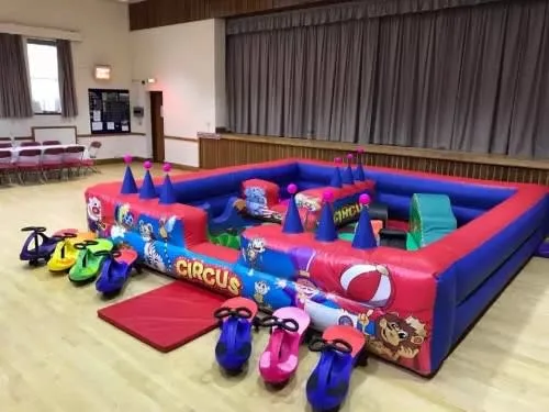 Images Top Banana Bouncy Castles