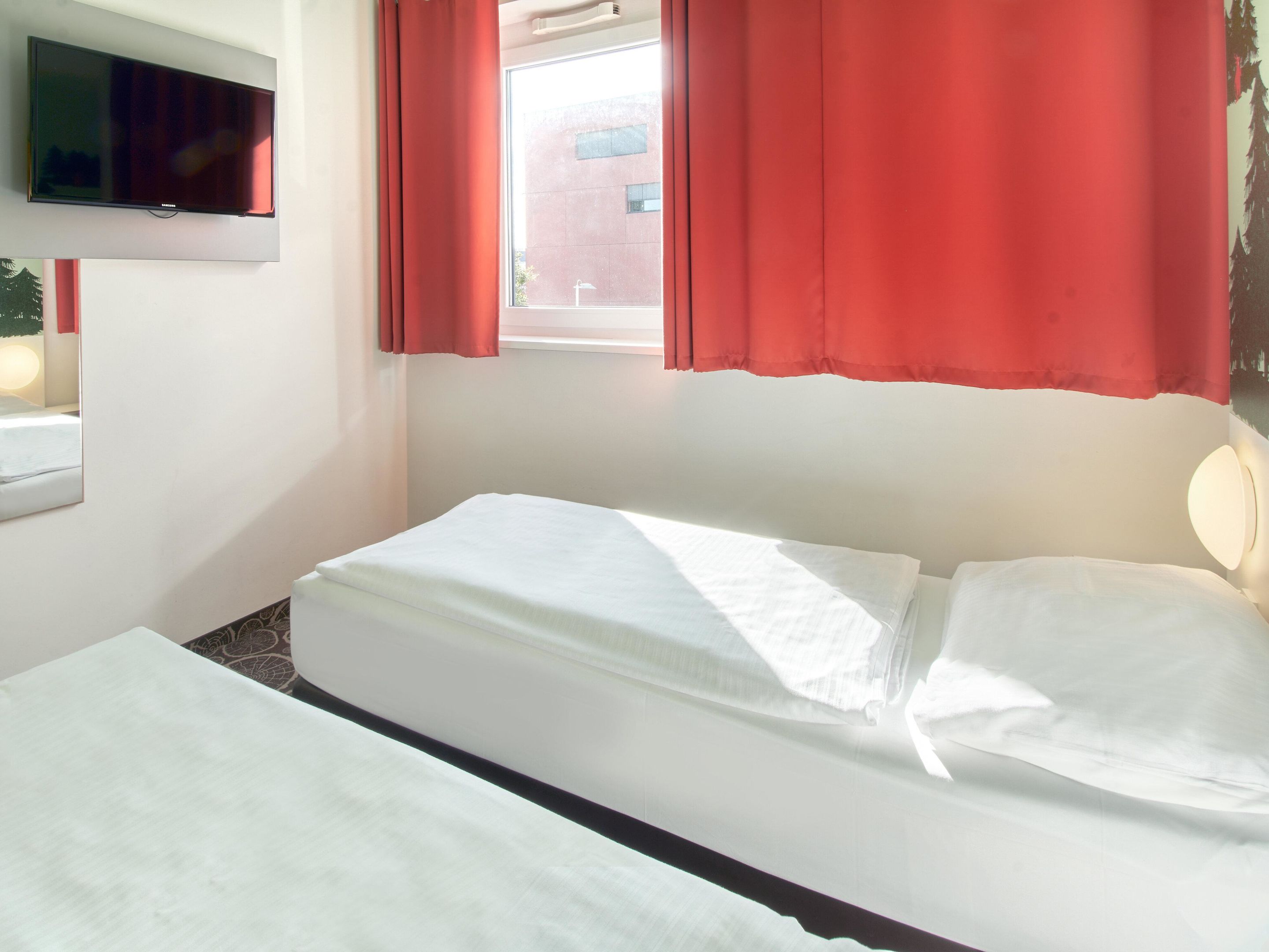 Kundenfoto 20 B&B HOTEL Aschaffenburg Kundenfoto 20 B&B HOTEL Aschaffenburg