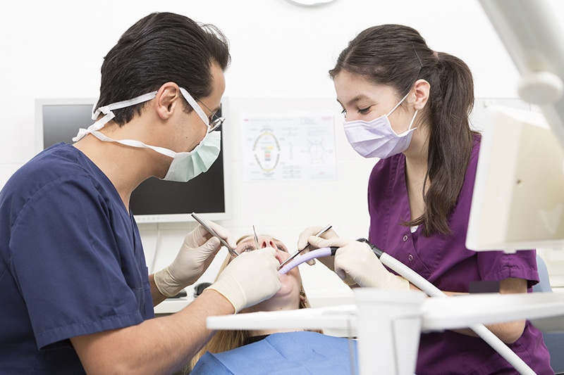 Dr. med. dent. Parvin Nazarli, Rochusstr. 160-162 in Bonn