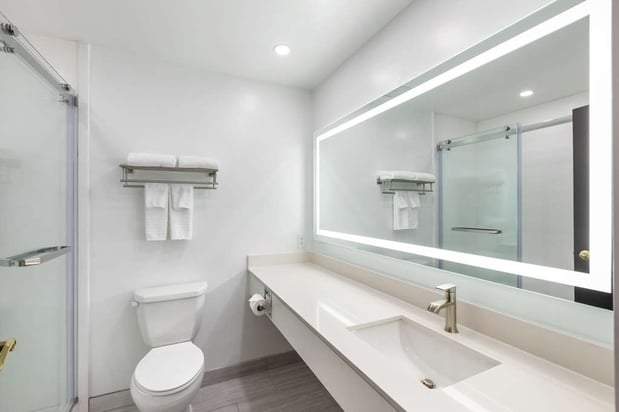 Images Best Western Inn & Suites - Midway Airport