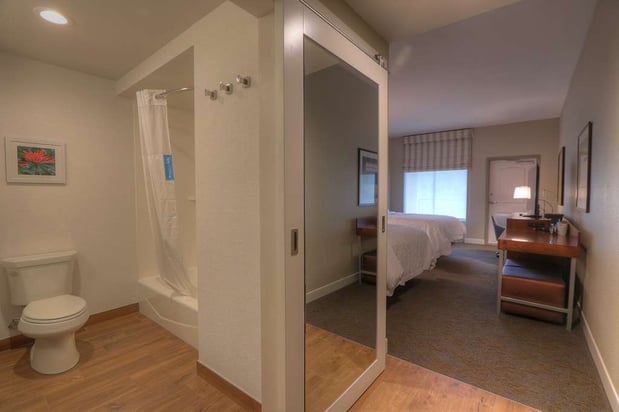 Images Hampton Inn Gatlinburg Historic Nature Trail