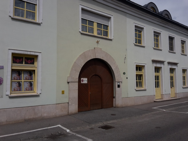 Images SZAKINFO Könyvelő és Szolgáltató Kft.