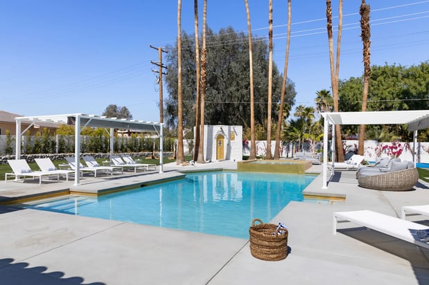 Images TRAVLR Vacation Homes