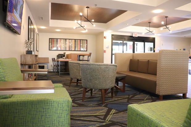 Images Holiday Inn Express & Suites Crawfordsville by IHG