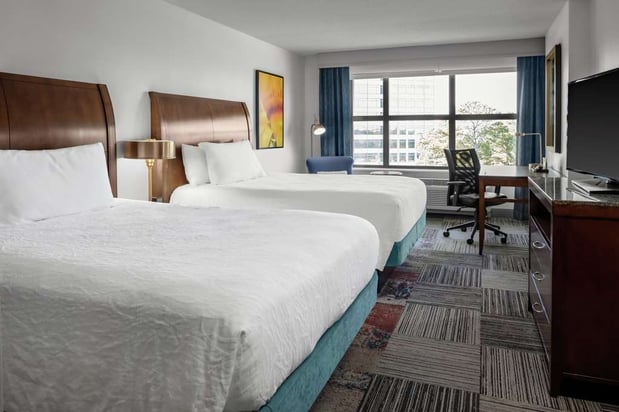 Images Hilton Garden Inn Atlanta Perimeter Center
