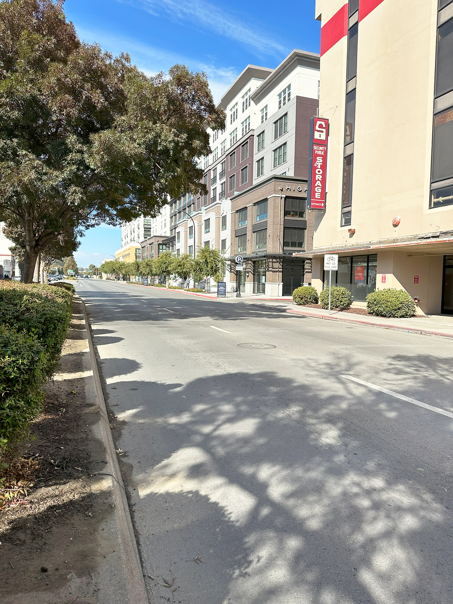 Self Storage Rental Office in Redwood City, CA.