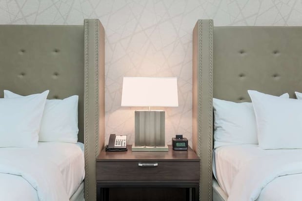 Images DoubleTree by Hilton Evansville