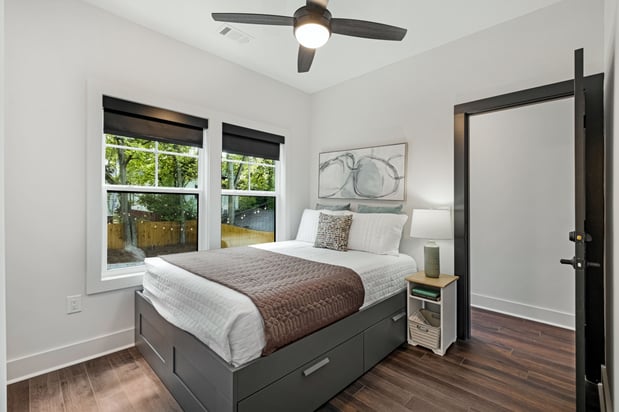 Images Sterling Park Properties