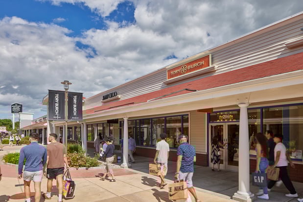 Images Wrentham Village Premium Outlets