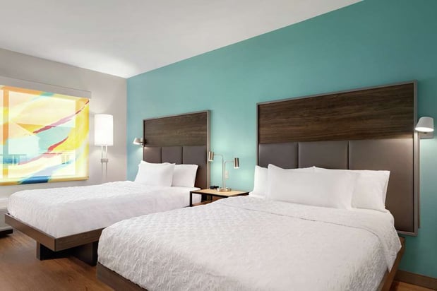 Images Tru by Hilton Sandusky