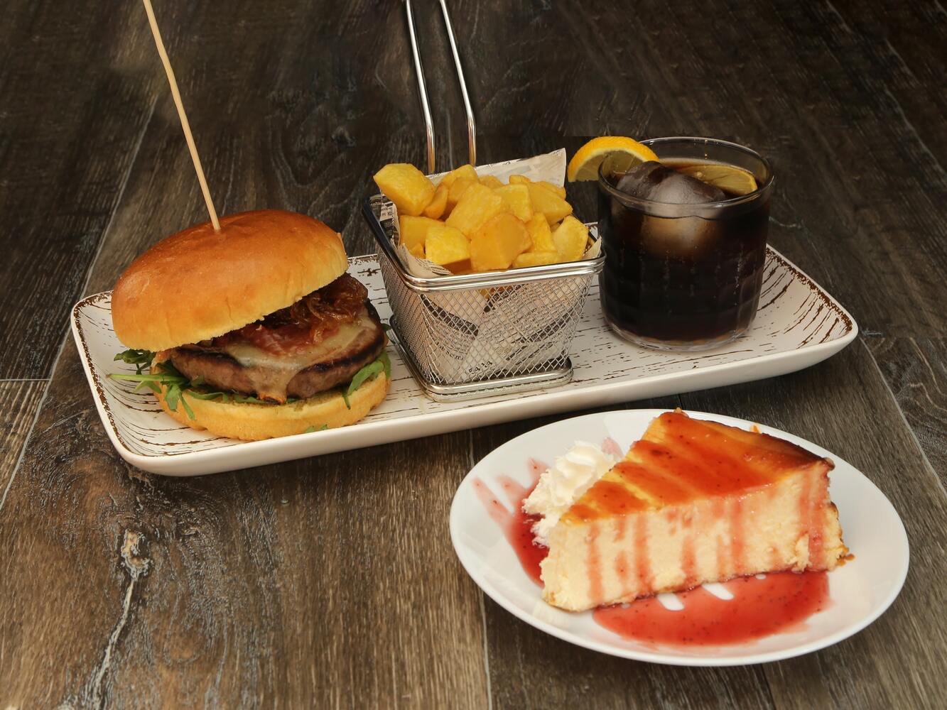 Images La Plazuela de Jois Café - Bar